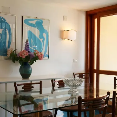 Elicriso Villa